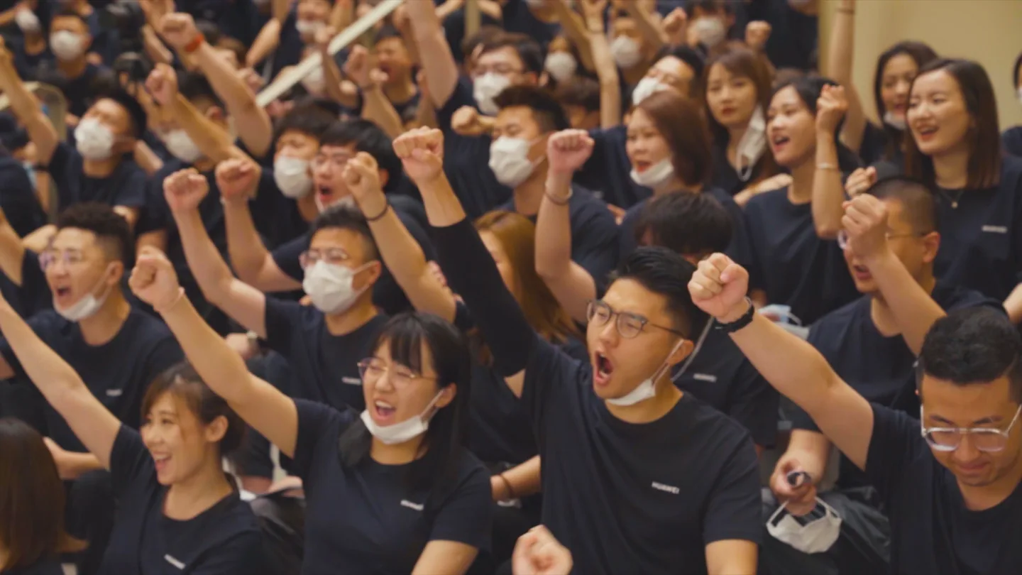 Production team gathered inside the Shanghai flagship store