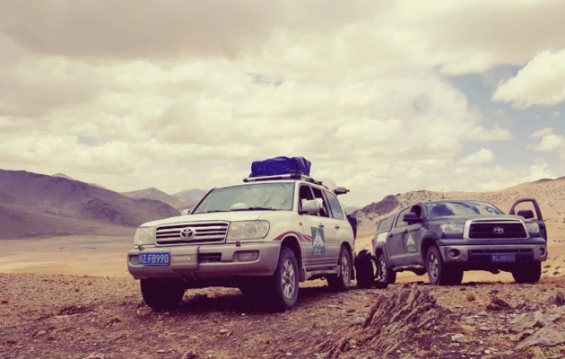 suv tibet