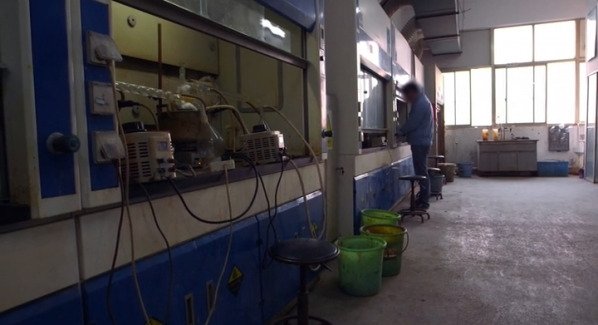 Chinese drug workshop