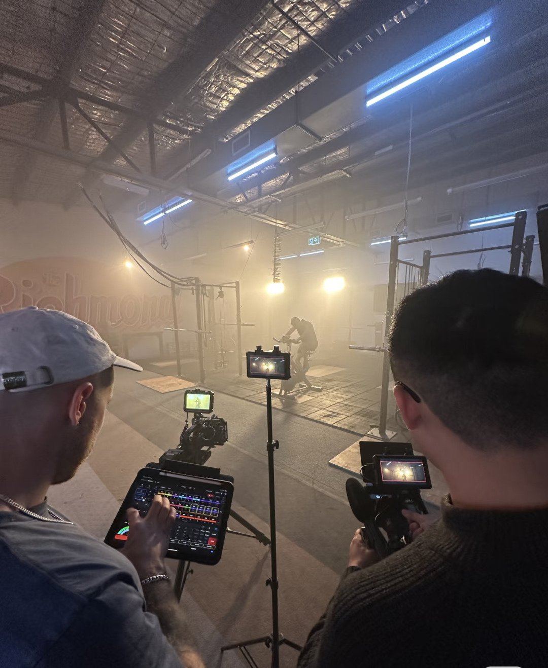 Step-by-step guide for organizing and filming in China, covering everything from permits to crew hiring.