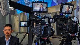 Two-camera interview filming at the office of a U.S. ice maker manufacturer, supported by Alchemist Films — premier China fixer and video production service for international clients